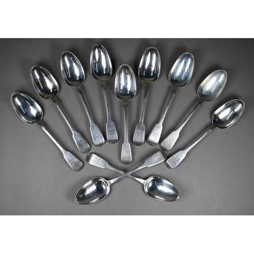 149 - A set of eleven William IV silver fiddle pattern tablespoons, Benjamin Davis, London 1830, 25.9oz