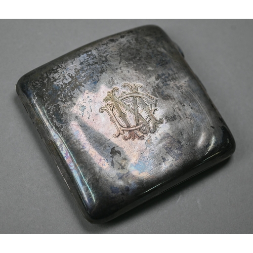 171 - A silver hip-pocket cigarette case, William Neale & Son, Birmingham 1922, 3.3oz, to/w a glass wh... 