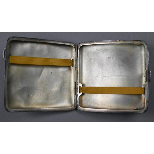 171 - A silver hip-pocket cigarette case, William Neale & Son, Birmingham 1922, 3.3oz, to/w a glass wh... 