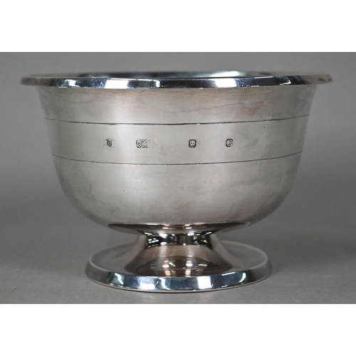 197 - Algernon Asprey 'Year of the Rose' bowl with applied floral emblem, inscribed beneath, London 1980, ... 