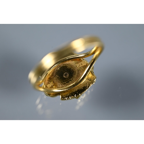 283 - John Donald (1928-2023) - A vintage 18ct yellow gold ring in the form of a gold nugget, makers mark ... 