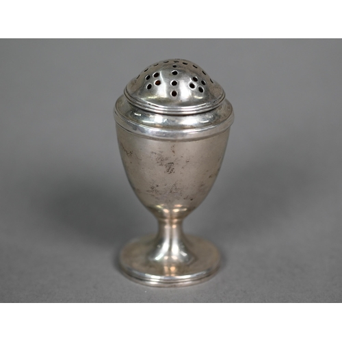 60 - A George III silver pounce pot of urn form, Henry Chawner, London 1791, 7cm high