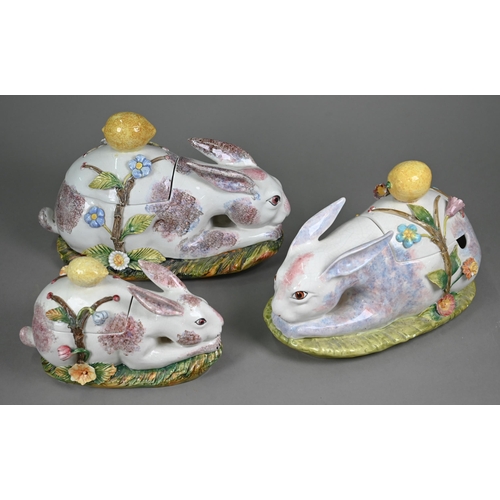 601 - Three Italian vintage majolica rabbit tureens with lemon finial, 31/22 cm long (3)