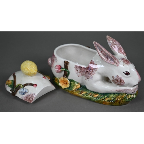 601 - Three Italian vintage majolica rabbit tureens with lemon finial, 31/22 cm long (3)