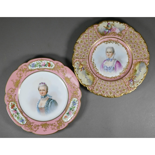 613 - A Louis-Phillipe Sèvres cabinet plate painted with a portrait of Mme de Pompadour signed 'Morin', th... 