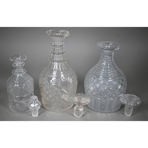 696 - Two pairs of 19th century cut glass decanters, to/w five various other decanters (box)