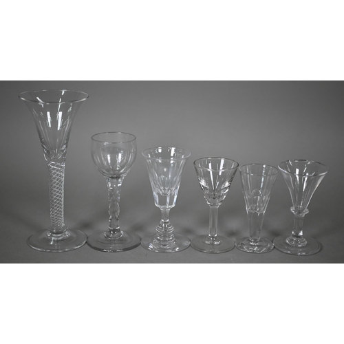 699 - Various early 19th century and later drinking glasses and a ribbed glass bowl (box)