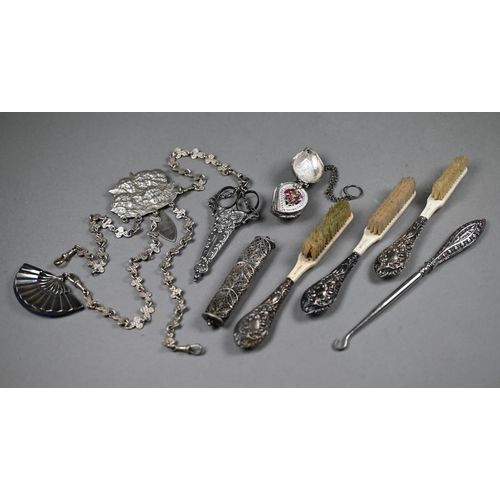 70 - A Victorian silver fan-shaped pin-wheel Birmingham 1889 and a small scissors-case Birmingham 1899, o... 