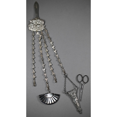 70 - A Victorian silver fan-shaped pin-wheel Birmingham 1889 and a small scissors-case Birmingham 1899, o... 