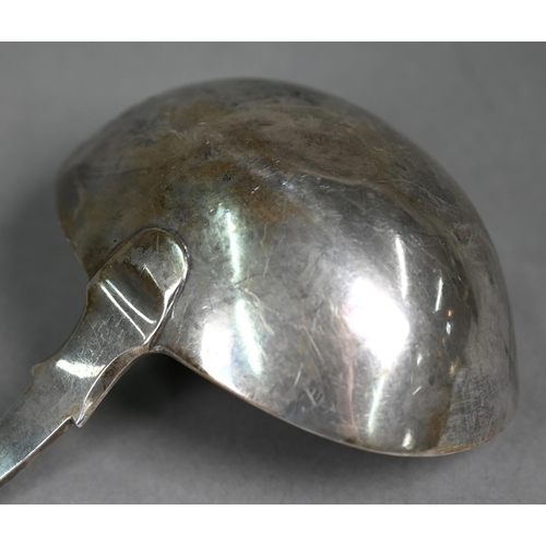 75 - An early Victorian silver fiddle pattern soup ladle, William Eley, London 1844, 9.3oz