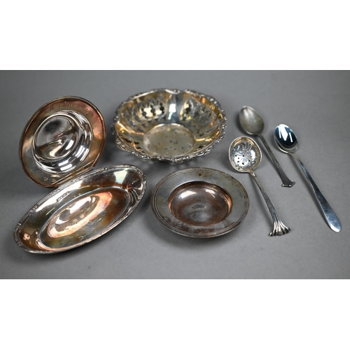 80 - Two miniature silver Armada dishes, an oval pin dish and a pierced bonbon dish, to/w a US Lunt Sterl... 