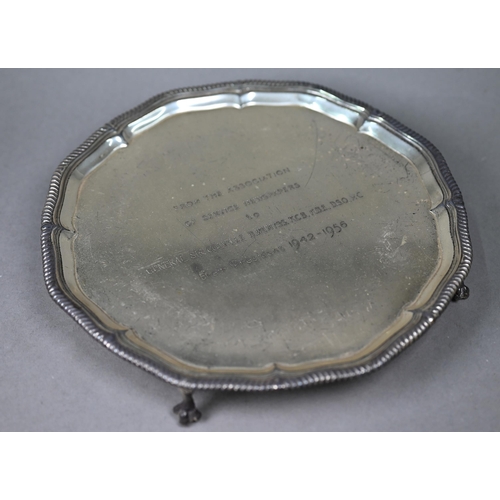 93 - A silver letter salver with gadrooned rim and claw and ball feet, Garrard & Co, Sheffield 1954, ... 