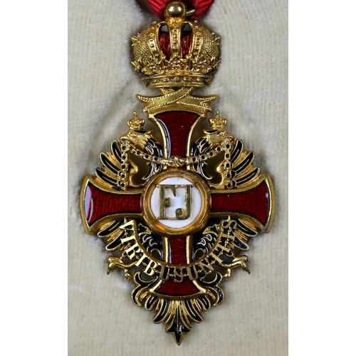 1038 - Imperial Austrian Order of Franz Joseph (1849) Knight's breast badge, in gilt bronze and enamels by ... 