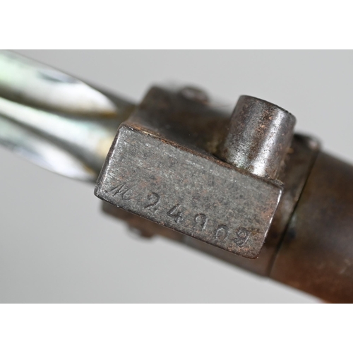 1061 - An antique needle bayonet with 52 cm Cruciform blade stamped 'M P', in steel scabbardPurchasers must... 