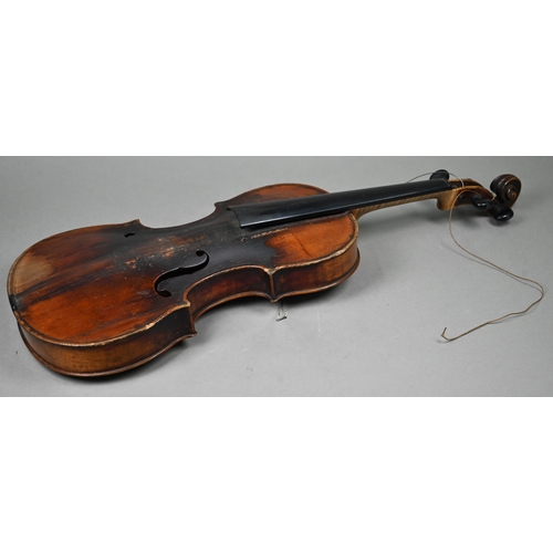 1088 - A 19th century violin with 14