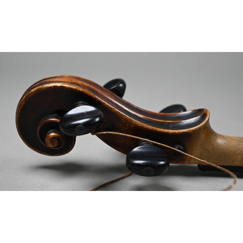 1088 - A 19th century violin with 14