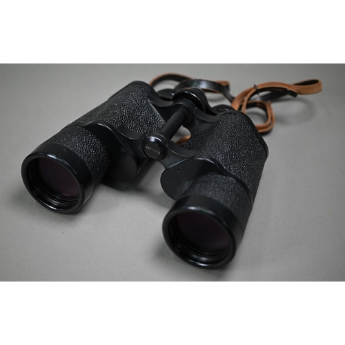 1132 - A pair of Carl Zeiss Dekarem 10 x 50 binoculars in leather case (little used)