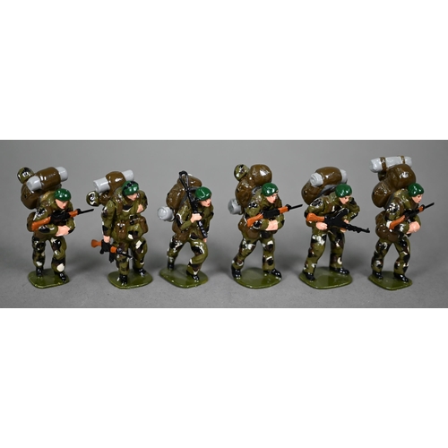 1188 - A boxed Mainly Military (Ilfracombe) ltd ed set of six 'Falklands Yomp' figures, no 62/250