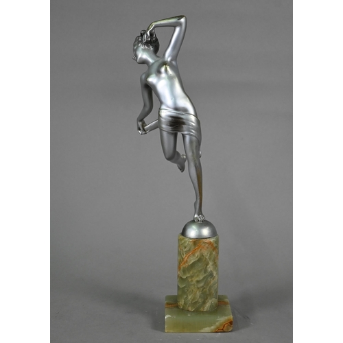 1254 - An Art Deco silver-patinated figure of a female nude dancer, after Josef Lorenzl (signed), on onyx b... 