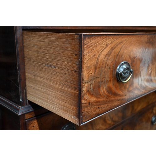 863 - A Georgian figured mahogany chest on chest, three short drawers oven six long graduated  drawer... 