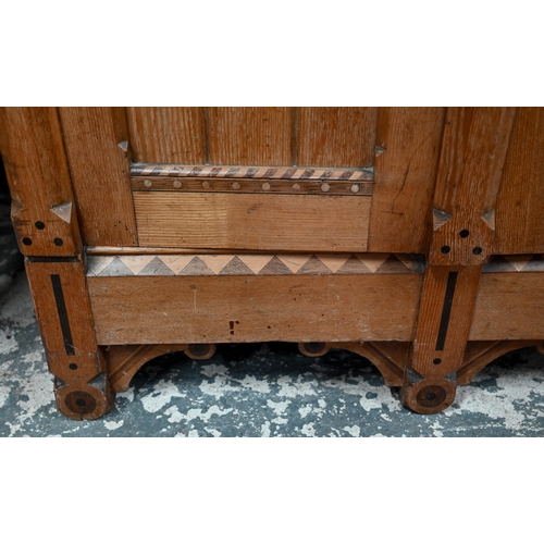 910 - A close matched Arts & Crafts Gothic Reform inlaid Ash four part bedroom suite in the manner of ... 