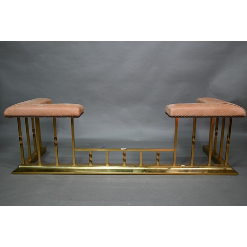 942 - A traditional Victorian style brass club fender, with studded suede corner seats, 164 cm w x 55 cm x... 