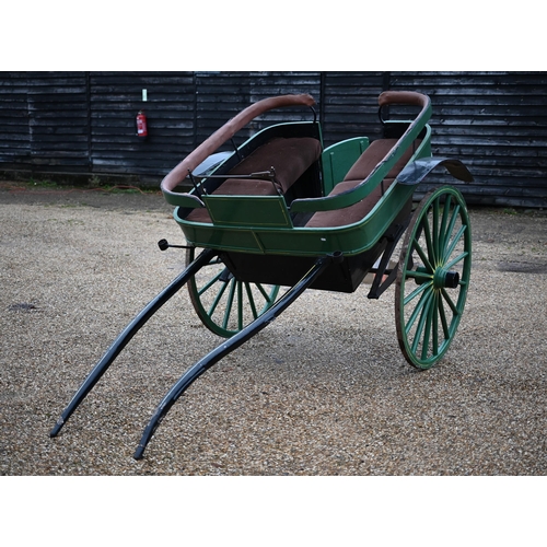 831 - A late 19th/early 20th century horse drawn Governess type cart/trap with rear opening door with padd... 