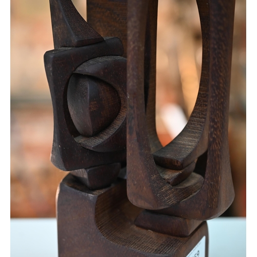 1259 - Brian Wilshire, abstract wood sculpture, carved from a single block, 34 cm high