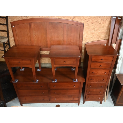 163 - A 'Baronet' Canadian maple bedroom suite with walnut stain finish comprising six drawer low chest, 1... 