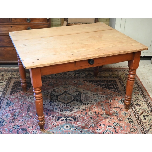 165 - A vintage pine kitchen table on turned legs, 114 x 88 x 74 cm high