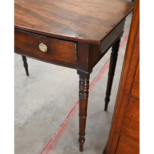 119 - A mid 19th century mahogany bowfront hall table with single frieze drawer on turned supports, 92 x 5... 