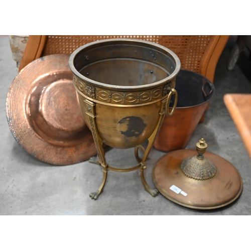 348 - A brass coal-urn and cover to/w a beaten copper broad-rimmed bowl (2)