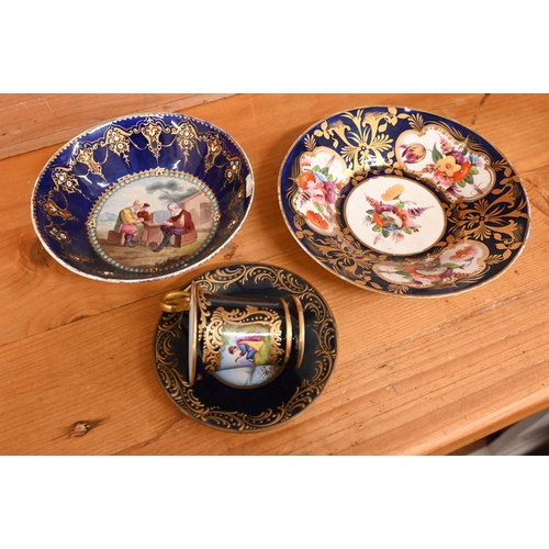 360 - Three antique Coalport china cabinet plates with painted decoration to/w a pair of Coalport plates g... 