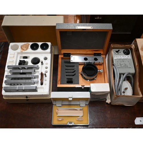 496 - A Carl Zeiss Amplival-type large microscope, with accessories