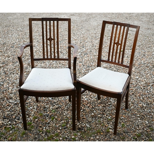 541 - A set of five Edwardian mahogany slat back dining chairs with cream diamond pattern pad seats compri... 