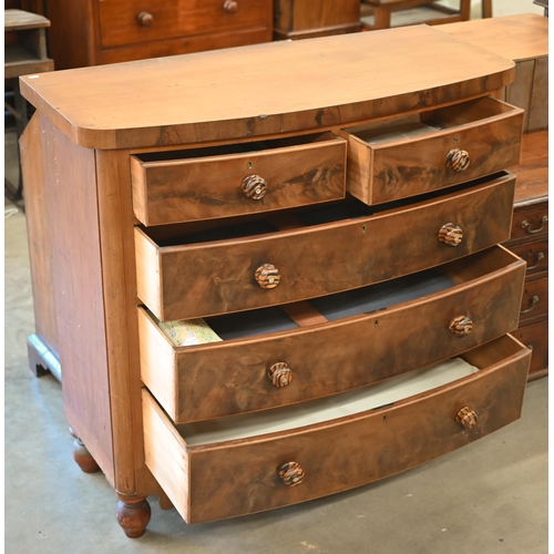 131 - A Victorian mahogany bowfront chest of two short over three long drawers, 120 x 55 x 115 cm