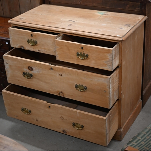 189 - An antique pine chest of two short over thre elong drawers, 106 x 54 x 92 cm high