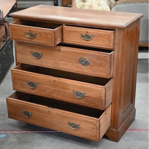 232 - An Edwardian mahogany chest of two short over three long drawers, 102 cm wide x 50 cm deep x 100 cm ... 