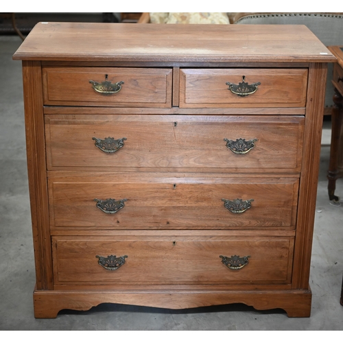 232 - An Edwardian mahogany chest of two short over three long drawers, 102 cm wide x 50 cm deep x 100 cm ... 