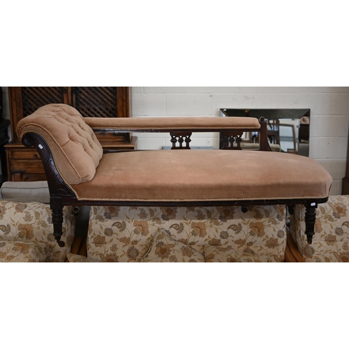 275 - A late Victorian scroll end chaise in buff dralon upholstery, 165 x 60 x 75 cm high