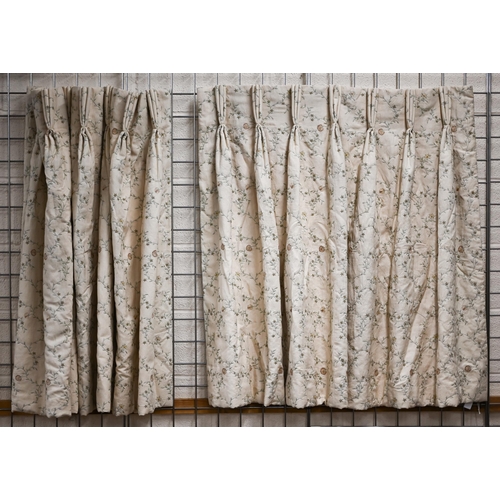 418 - AMENDMENT 7M NOT 25 M A pair of floral-embroidered interlined curtains, 112 cm drop x 95 cm wide eac... 