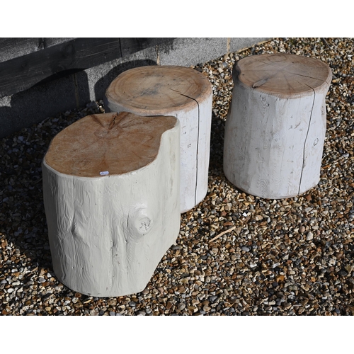 448 - Three painted tree trunk section garden stools to/w a driftwood vessel-section standard lamp (4)