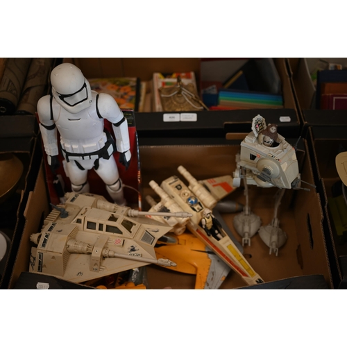 499 - Various original Star Wars models, including 1982 LFL AT-ST Chicken Walker, Kenner Products X-Wing F... 