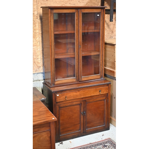 95 - An Edwardian mahogany part glazed chiffonier bookcase, in two sections, 83 cm x 41 cm x 173 cm h, al... 