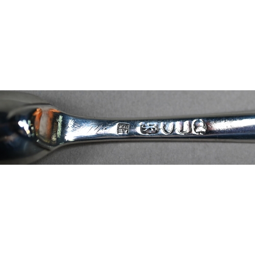 104 - A George III silver marrow scoop, Peter, Ann & William Bateman, London 1804, 1.4oz, 23cm long