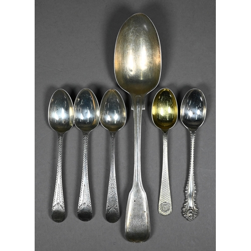 122 - Various Georgian and later silver flatware, 9.3oz of weighable silver, to/w two silver photograph fr... 