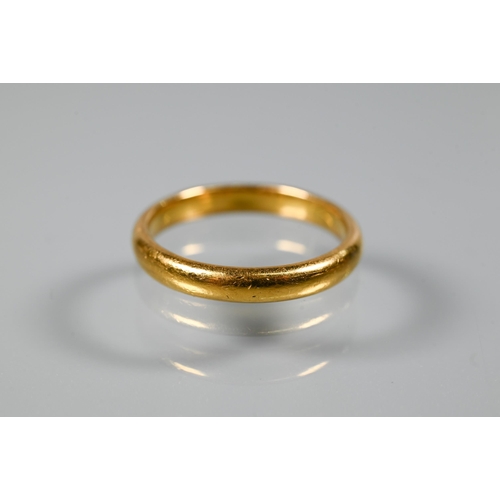 220 - A 22ct yellow gold wedding band, size P, approx 4.6g