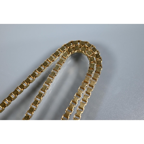 231 - A long yellow metal box link chain stamped 9k 375, 62 cm long, approx 50gPossibly originally two cha... 