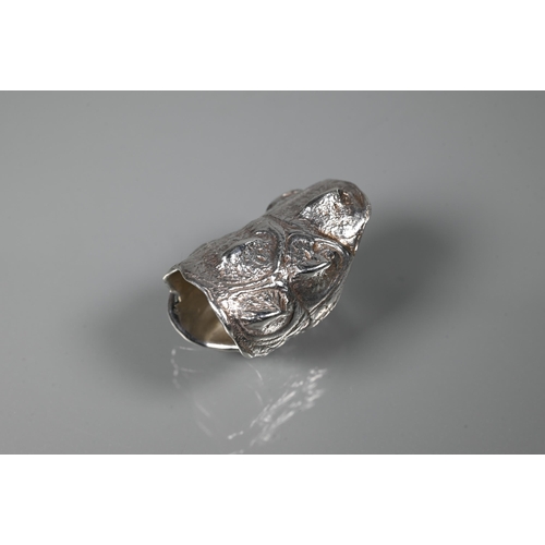 236 - Patrick Mavros - a silver 'Croc Hornback' ring, size L, 3 cm long, inscribed within 'Patrick Mavros'... 