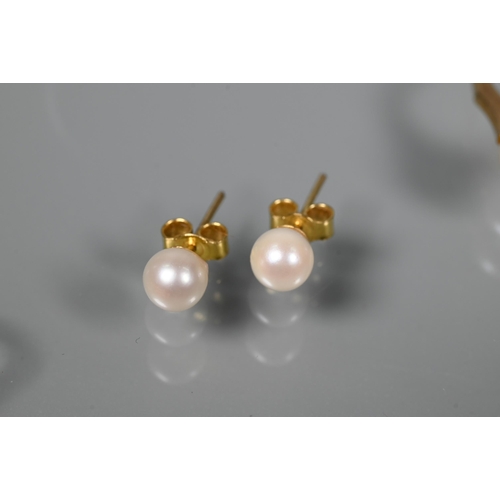 285 - A collection of cultured pearl jewellery including a 9ct yellow gold ring set with single pearl, two... 